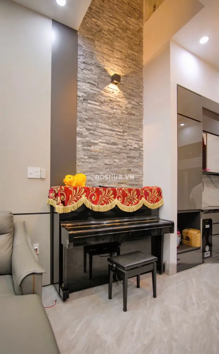 Ảnh lớn